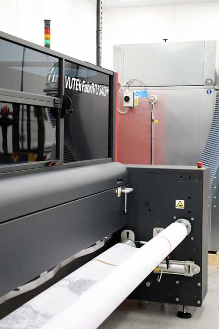 EFI VUTEk Q3r Instantprint Printing Large Format Printer